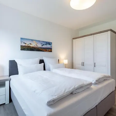 Ostseeallee Ostseeallee 3-25 Διαμέρισμα 4*